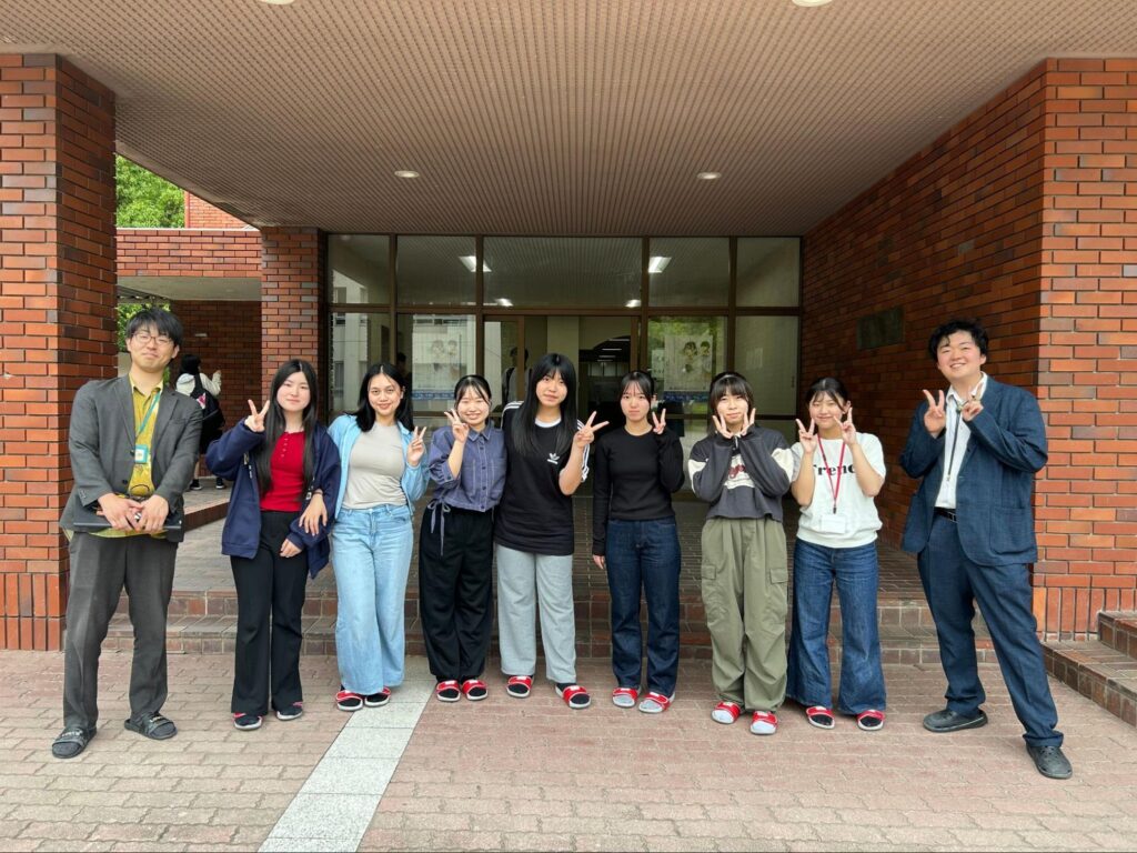 フリーファッションウィークに参加した生徒たち