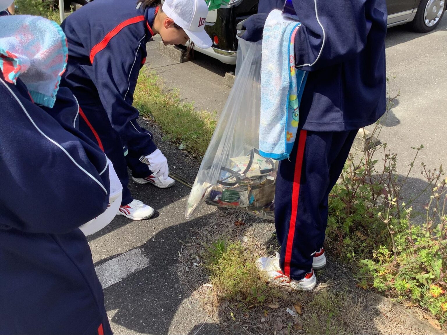 ラブアースクリーン運動を実施
