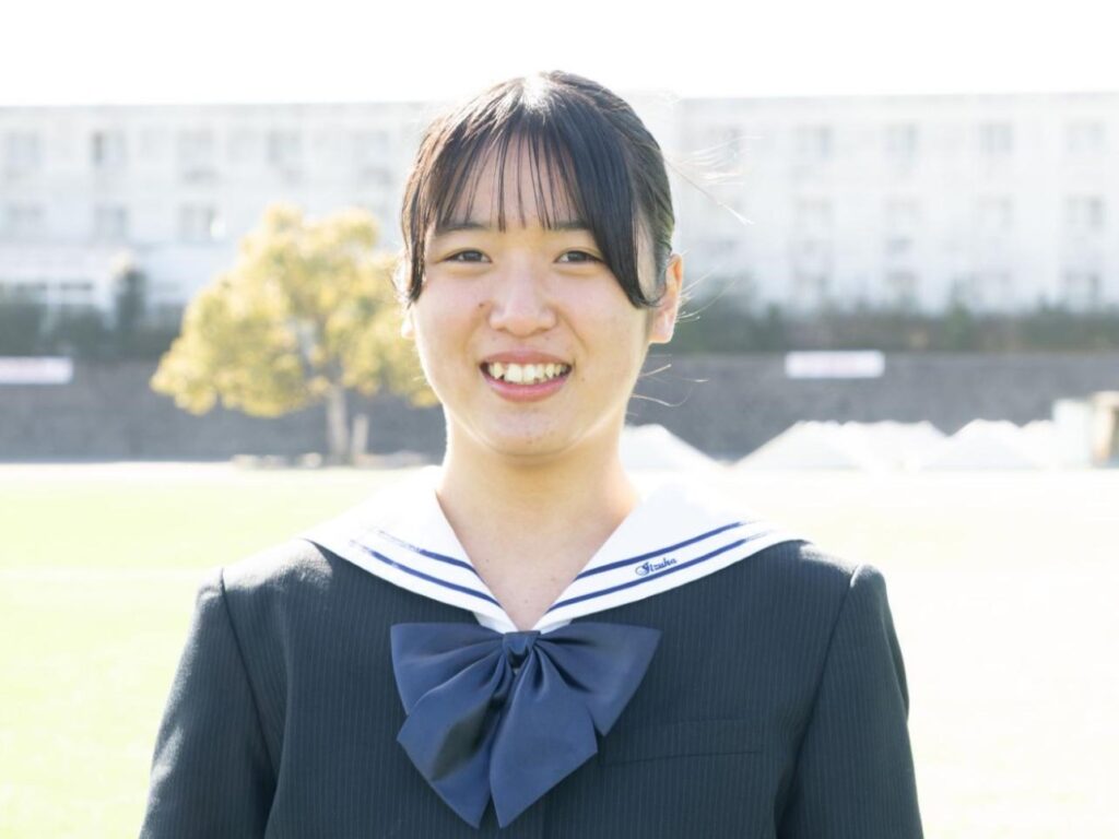 鋤﨑万里彩さん(特進グローバルコース)