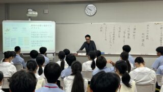 関西大学 坂本治也教授による特別講義の様子