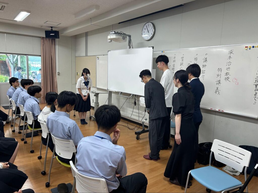 関西大学 坂本治也教授による特別講義の様子
