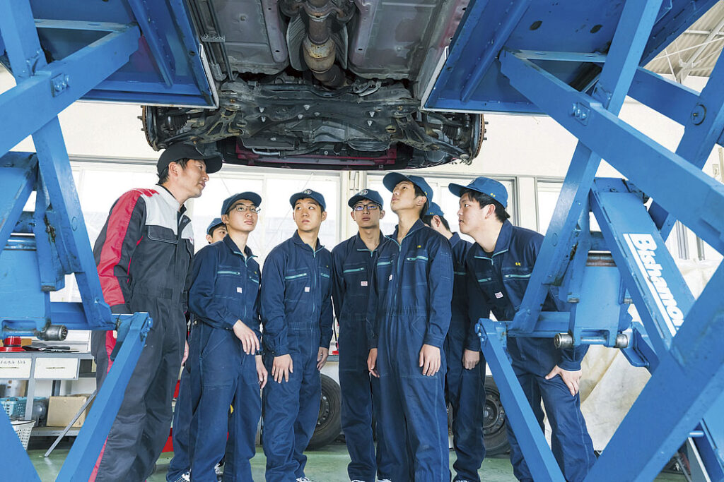 ネクストエンジニアプロジェクト(自動車エンジニアコース)