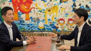 グッデイ代表取締役社長の柳瀬隆志さんと本校 常務理事／校長補佐・嶋田吉朗との対談