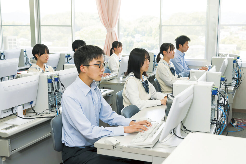 ネクスト事業家プロジェクト(トータルライセンスコース)