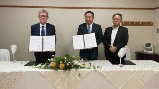 NZロンゴタイカレッジとの協定校提携調印式