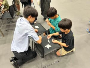 「サイエンスモール」に出展した2年生の様子