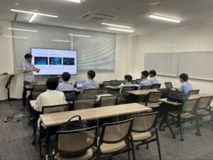 飯塚高校×九工大 情報工学部 連携授業の様子