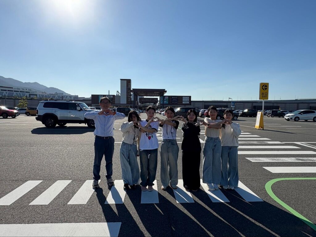 留学生を案内する北九州ツアー