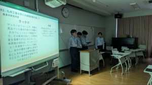 飯塚高校と九工大 情報工学部 連携授業の様子