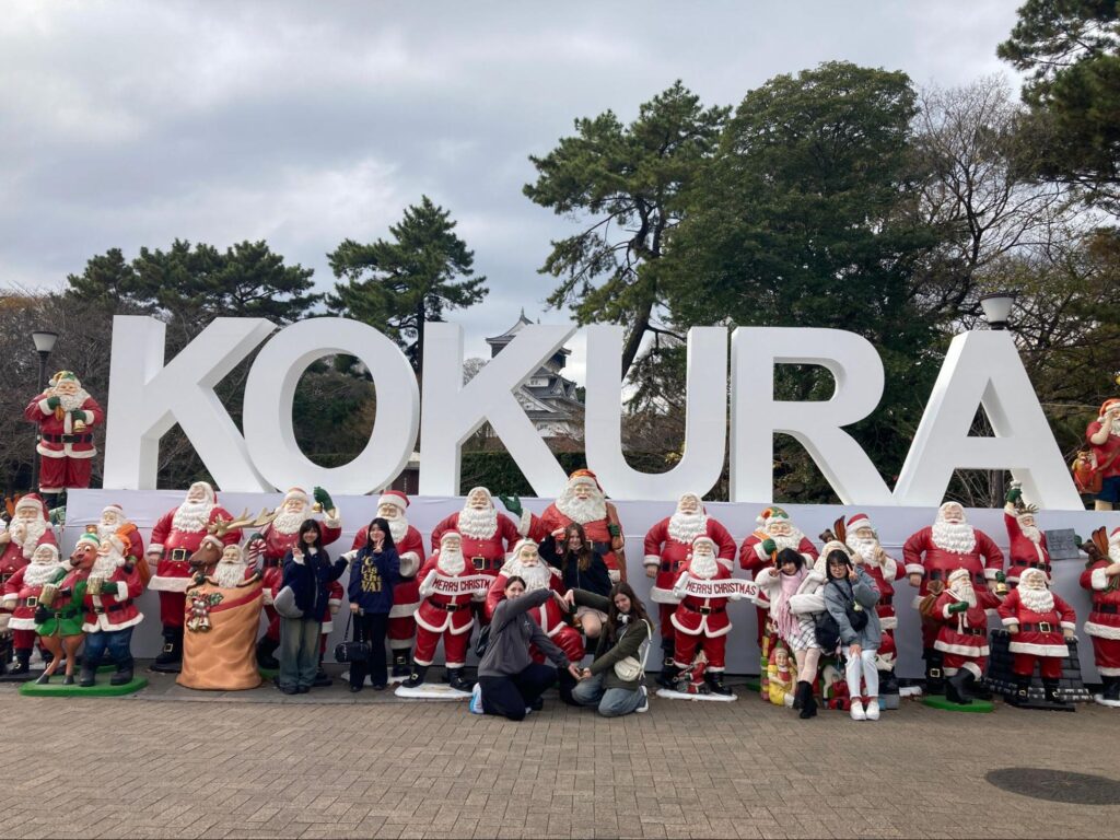 小倉のフォトスポットで記念撮影