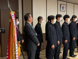 福岡県庁を表敬訪問した駅伝部