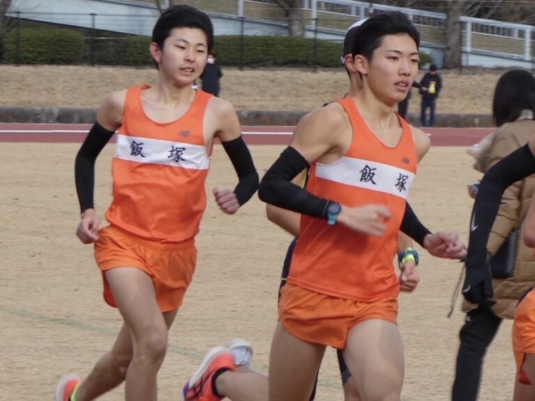 副主将の松尾翼（3年生）と矢野未来翔（2年生）