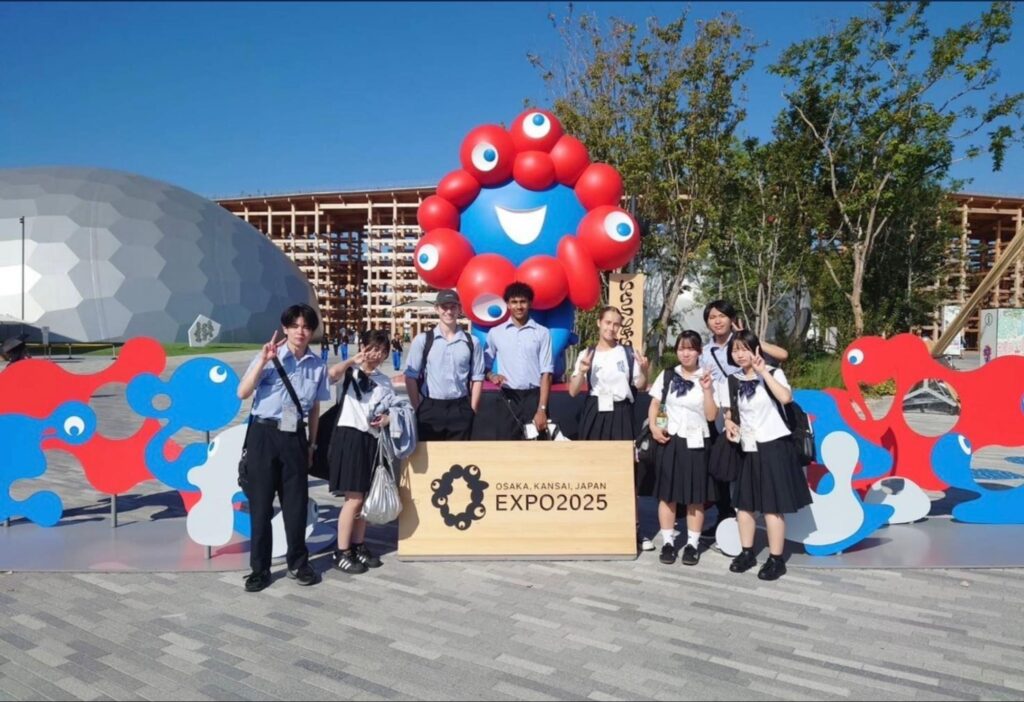 大阪・関西万博への参加風景