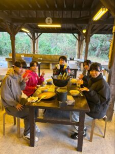 野外炊飯での食事