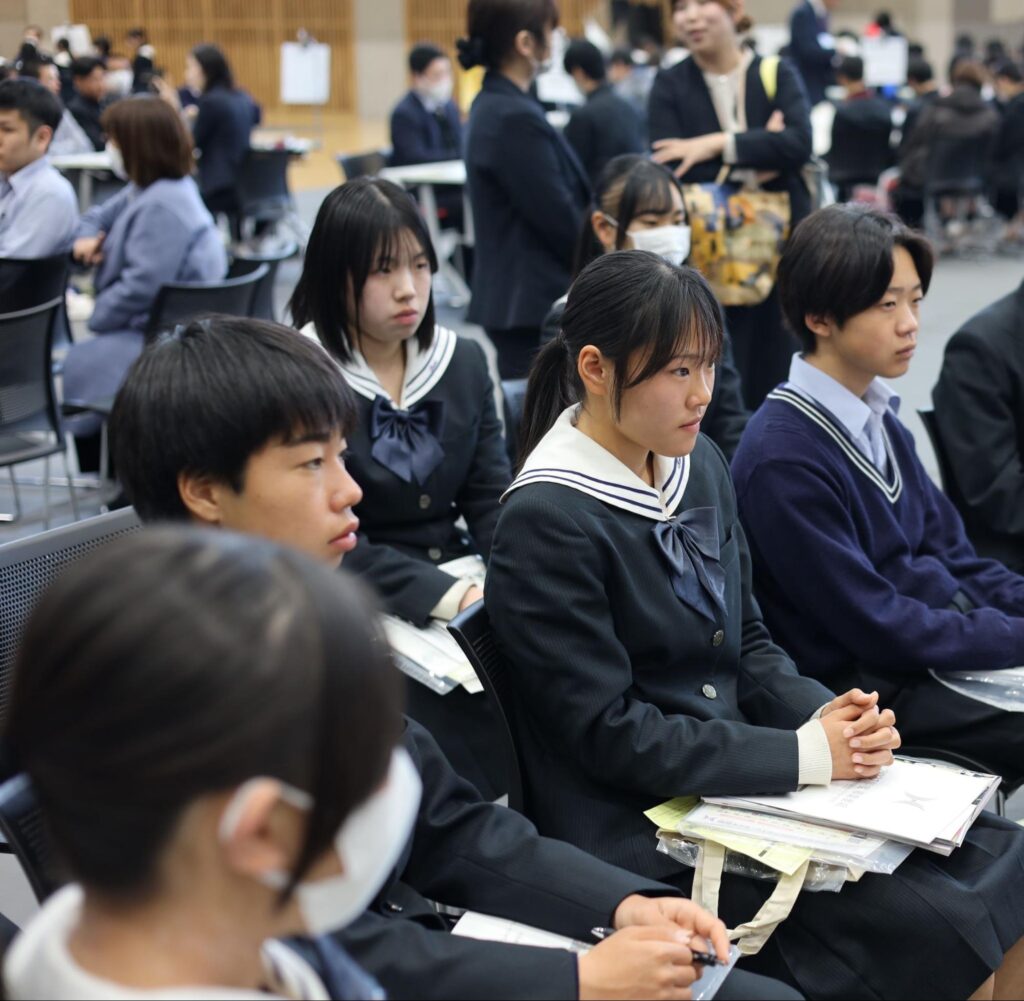 進路ガイダンスの様子