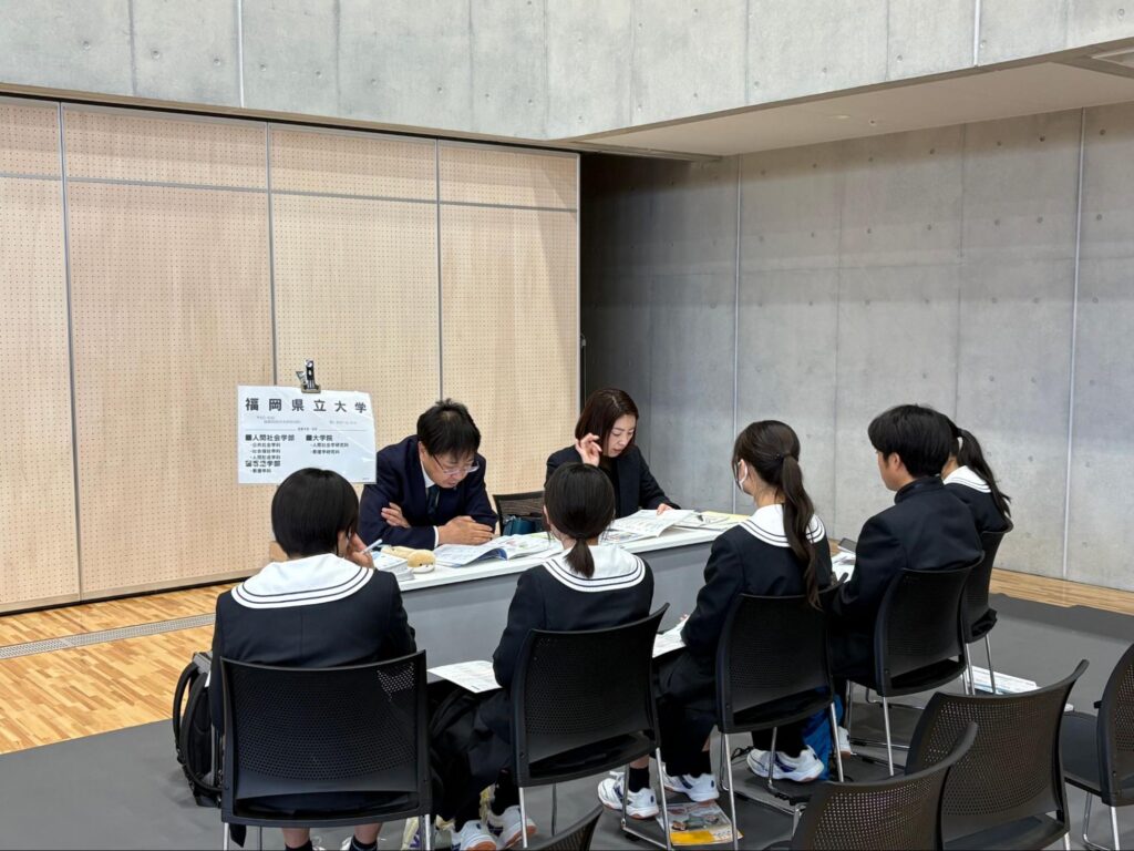 福岡県立大学のブース