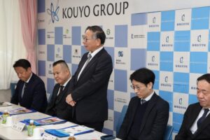 嶋田学園　理事長