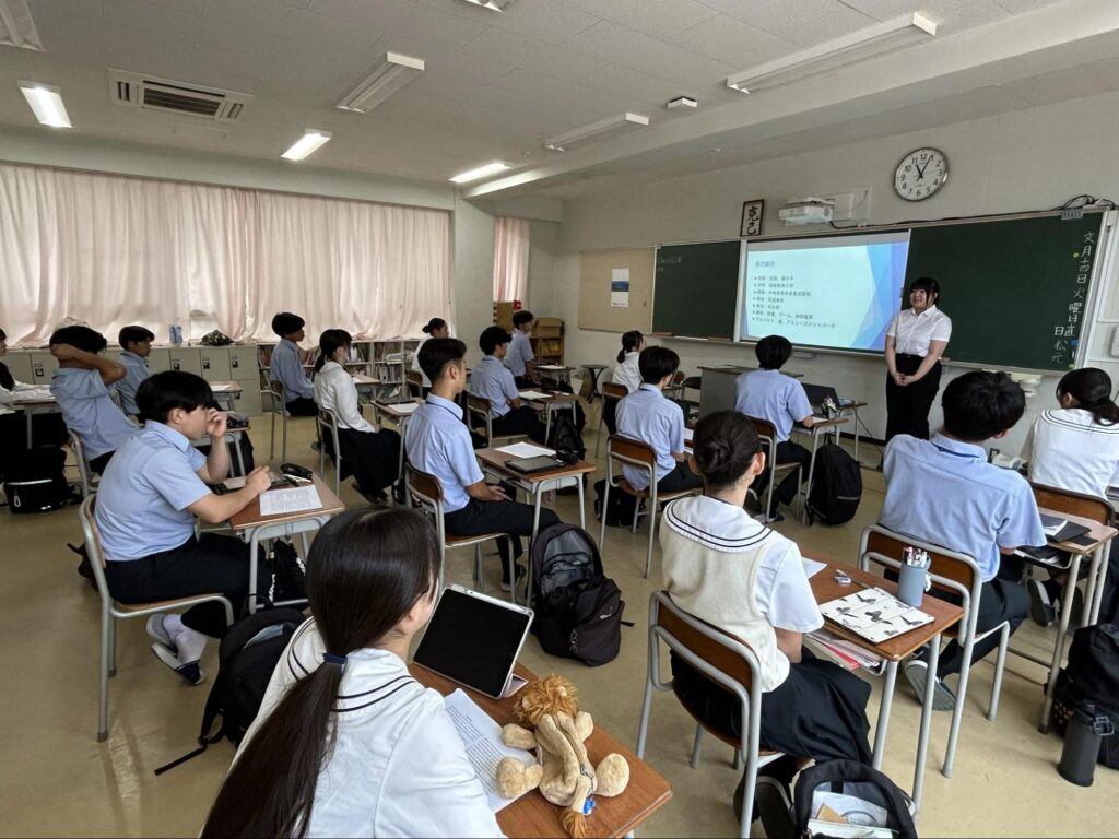 福岡教育大学で学ぶ浜田萌々子さんの特別授業