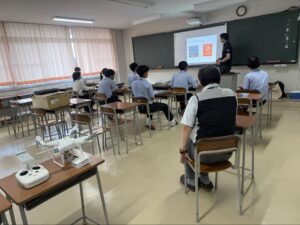 進路ガイダンスの様子