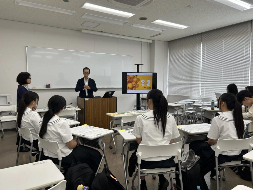 福岡県立大学「手話」集中講義の様子