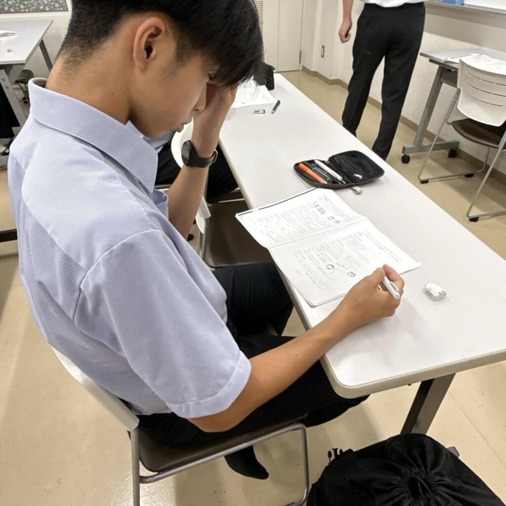 ナイトスクールの様子