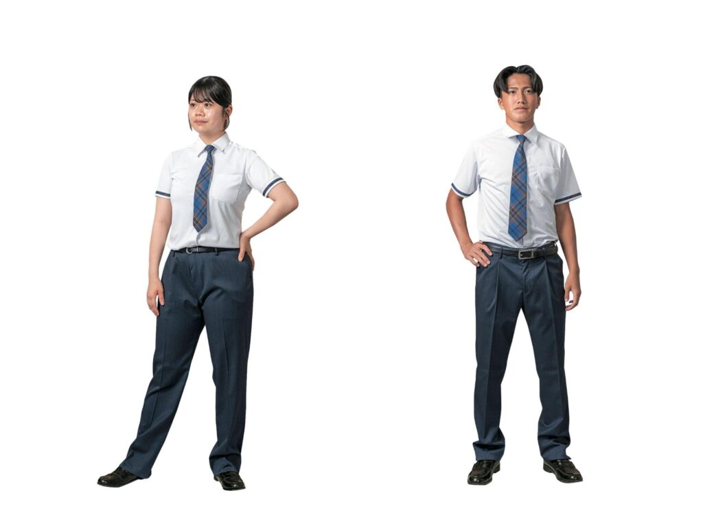 夏服とスラックスの組み合わせ