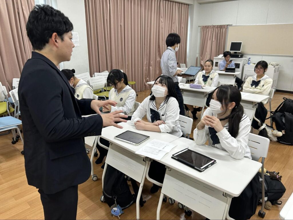 慶應義塾大学大学院メディアデザイン研究科 篠原宣道先生